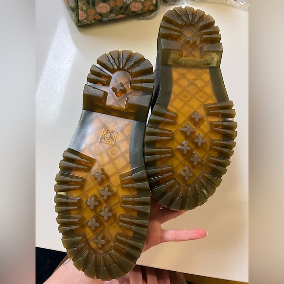 Dr.Martens LUANA combat boots worn once - Picture 2 of 5